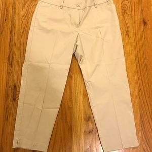 Loft khaki Curvy Crop pants NWT